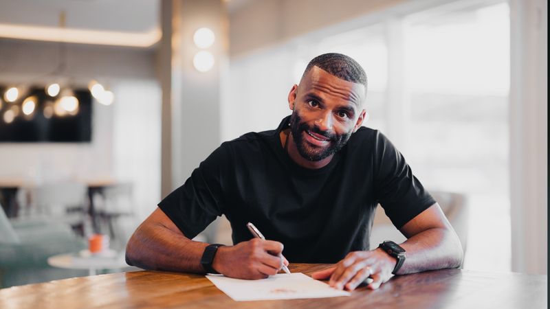 Seasiders Bring In Michael Ihiekwe | Blackpool Football Club