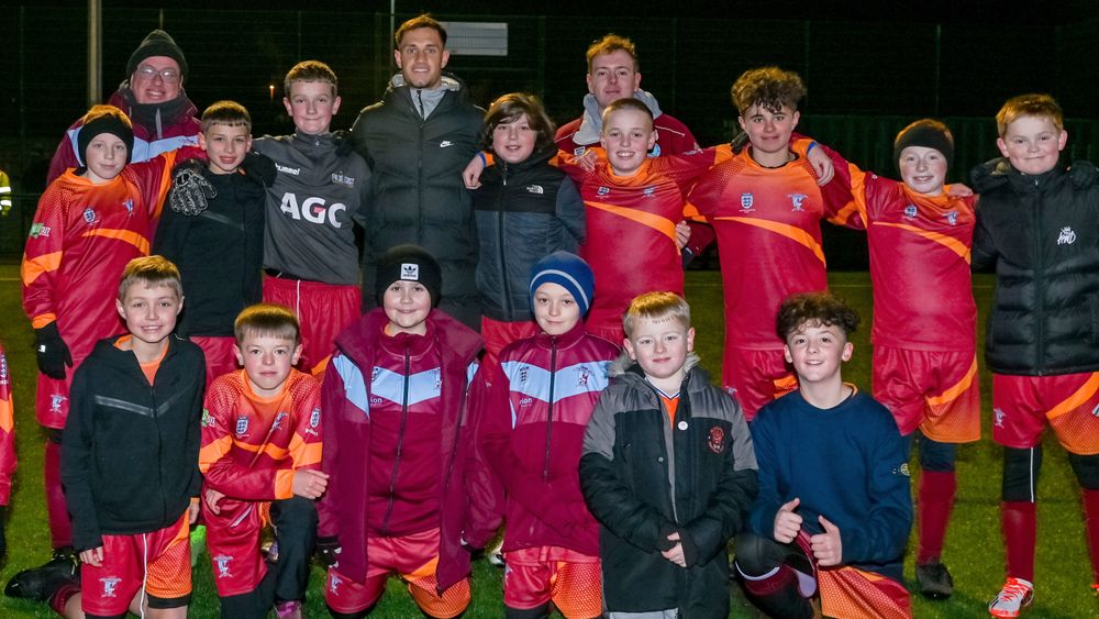 Yates and Thompson Spend Time With Tangerine TeamMates Blackpool